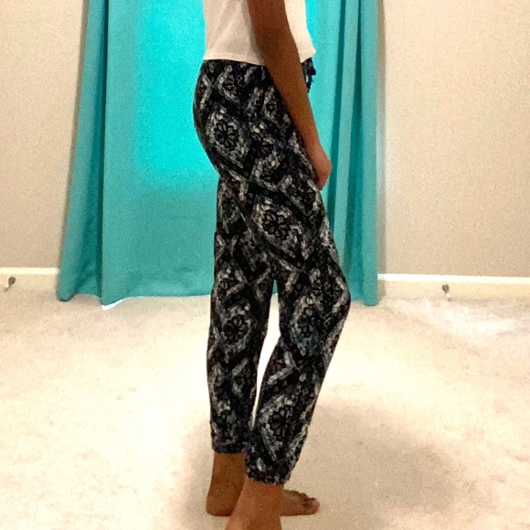 Patterned Soft Joggers - Picture 2 of 6